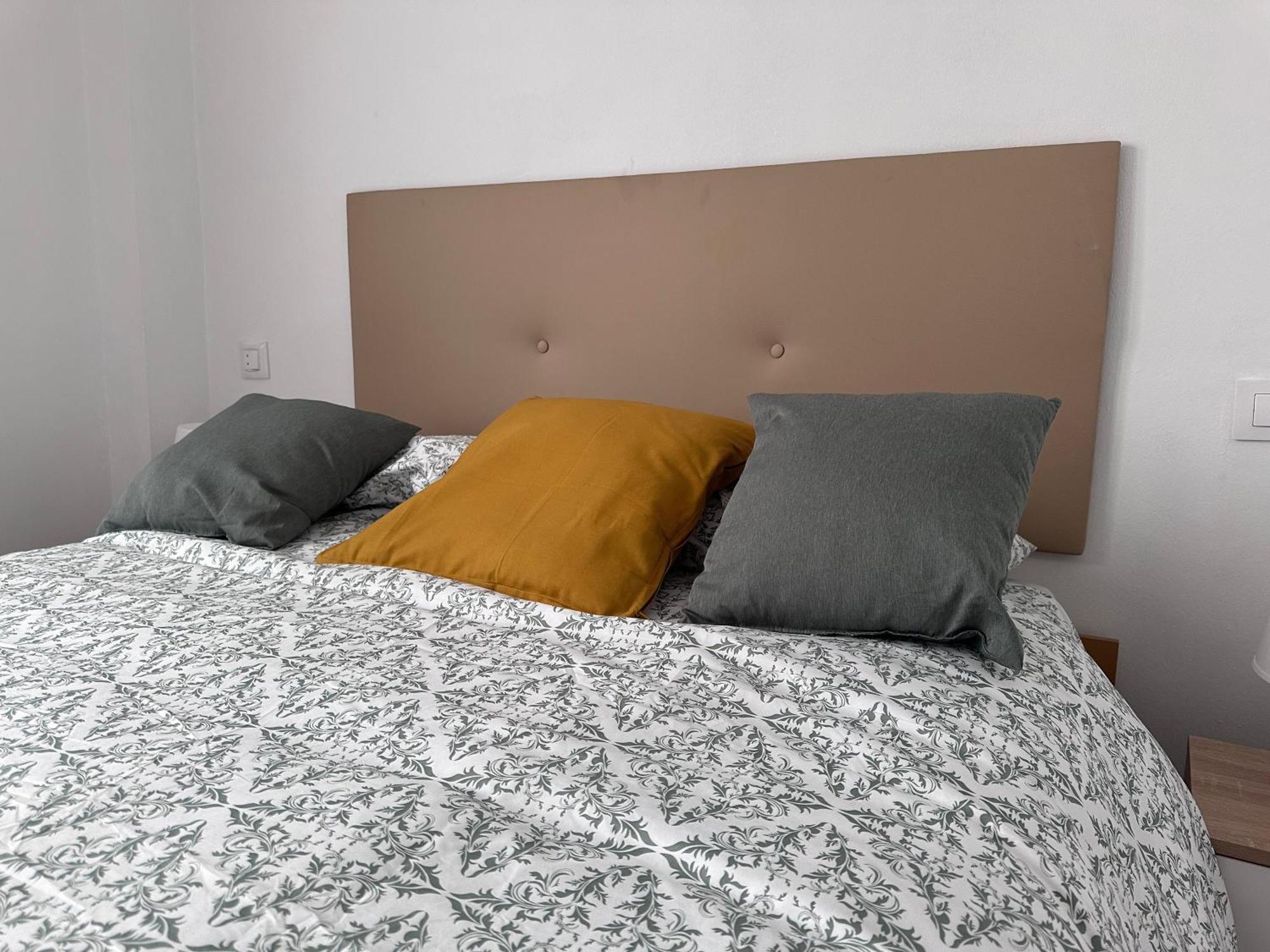 Acogedor Apartamento Con Vistas A La Catedral Y Parking Oviedo Eksteriør bilde