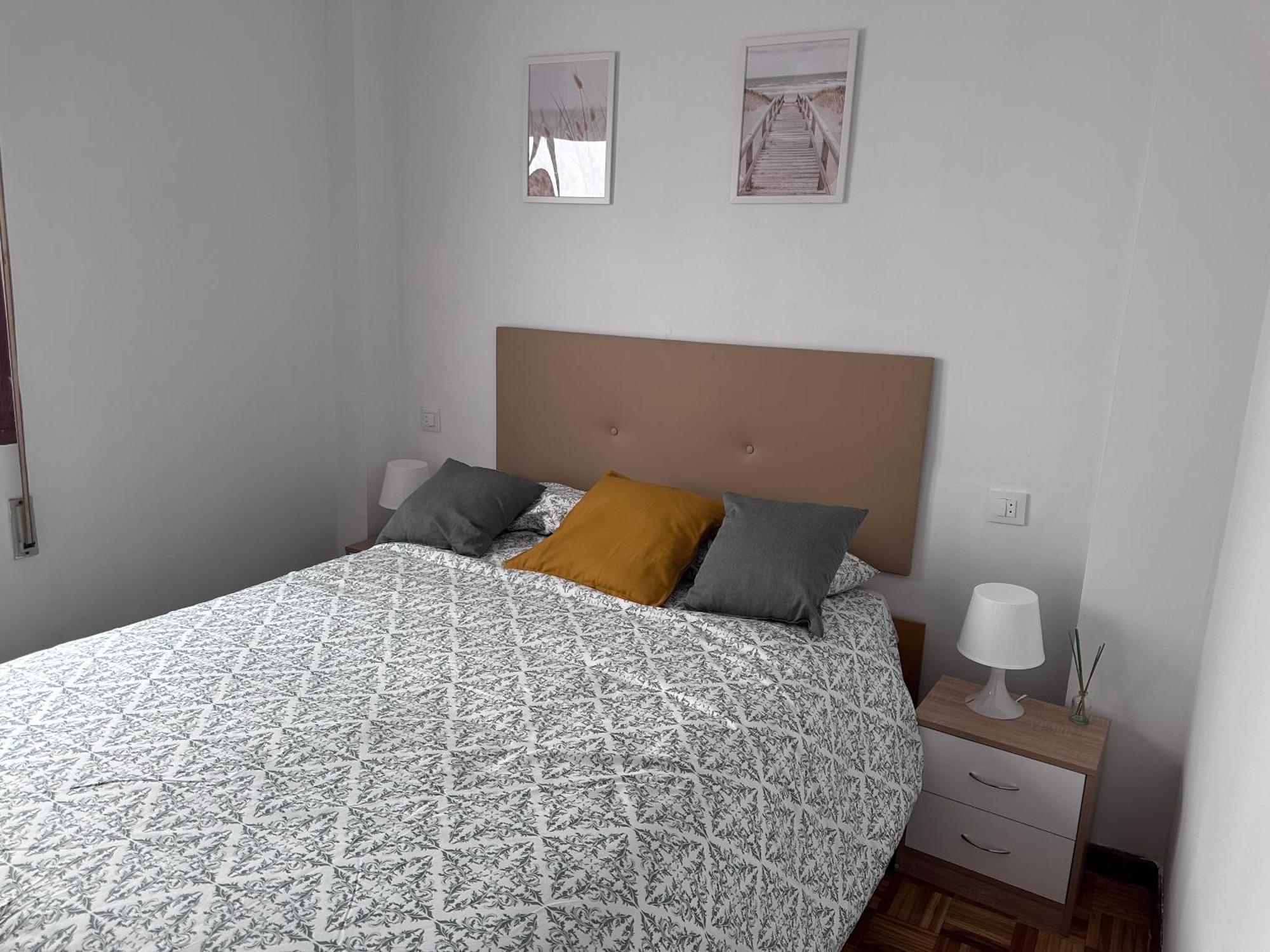 Acogedor Apartamento Con Vistas A La Catedral Y Parking Oviedo Eksteriør bilde