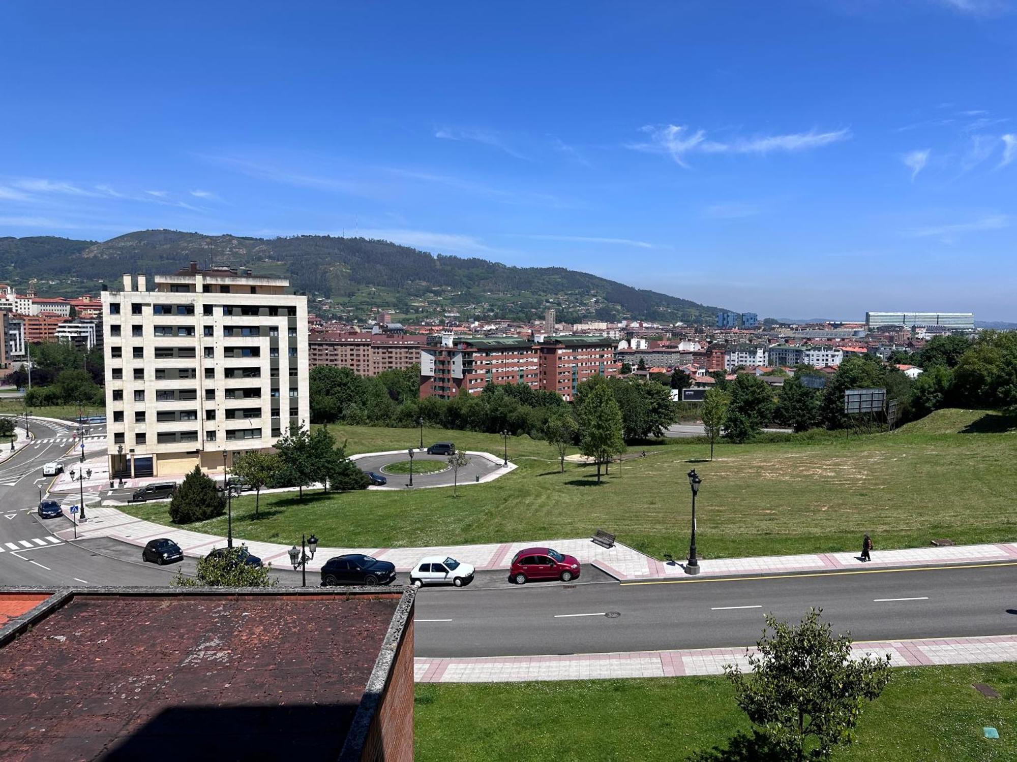 Acogedor Apartamento Con Vistas A La Catedral Y Parking Oviedo Eksteriør bilde