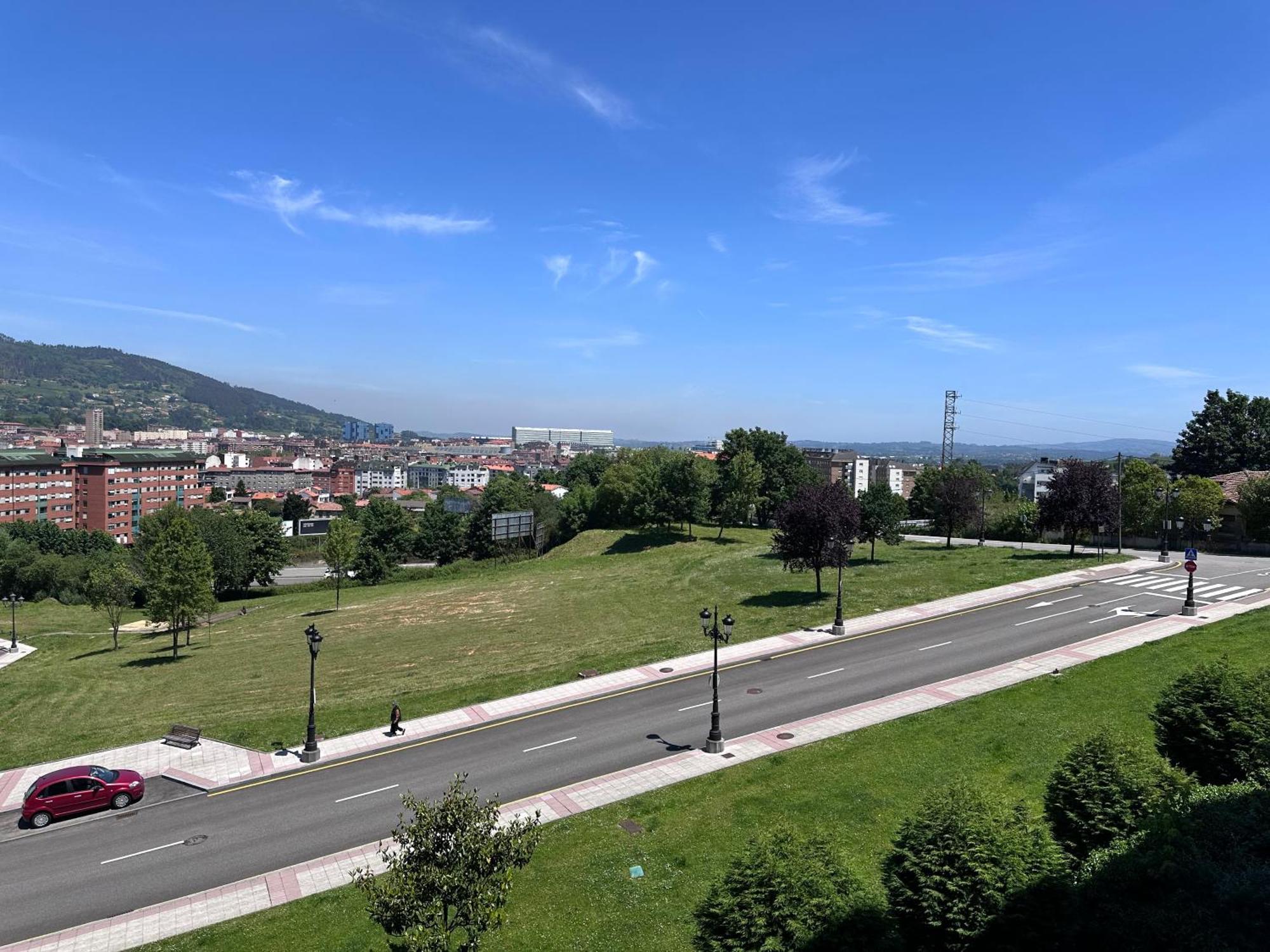 Acogedor Apartamento Con Vistas A La Catedral Y Parking Oviedo Eksteriør bilde